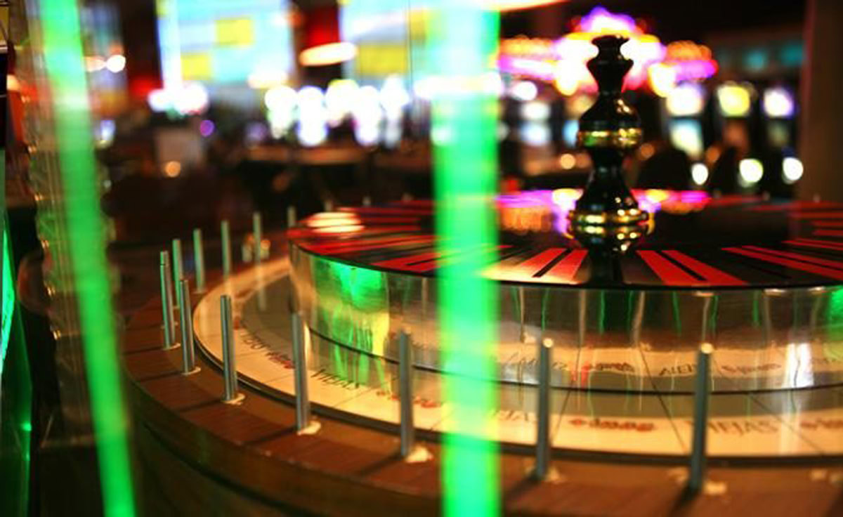 Mystery Card Roulette