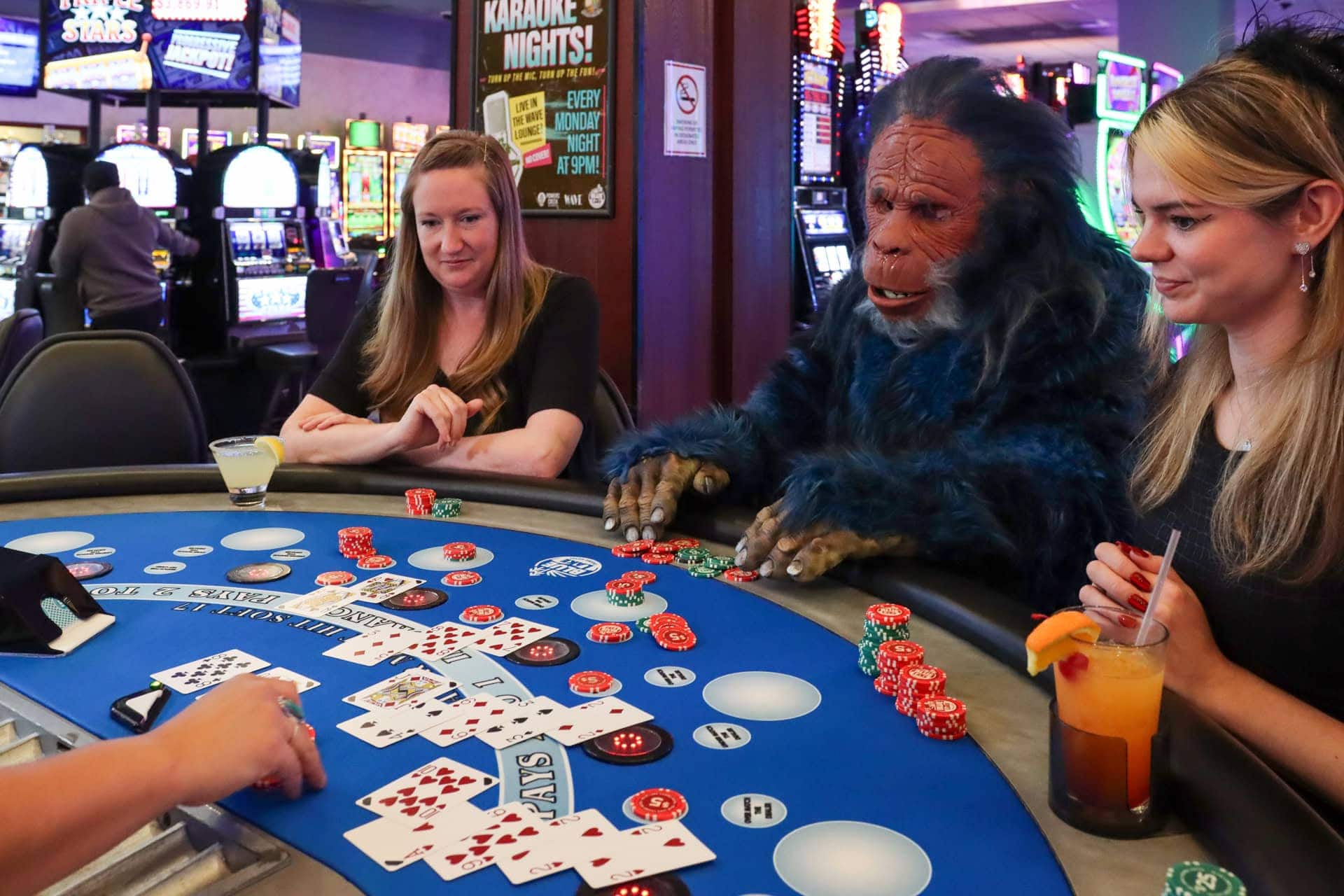 Blackjack - Blue Lake Casino Hotel